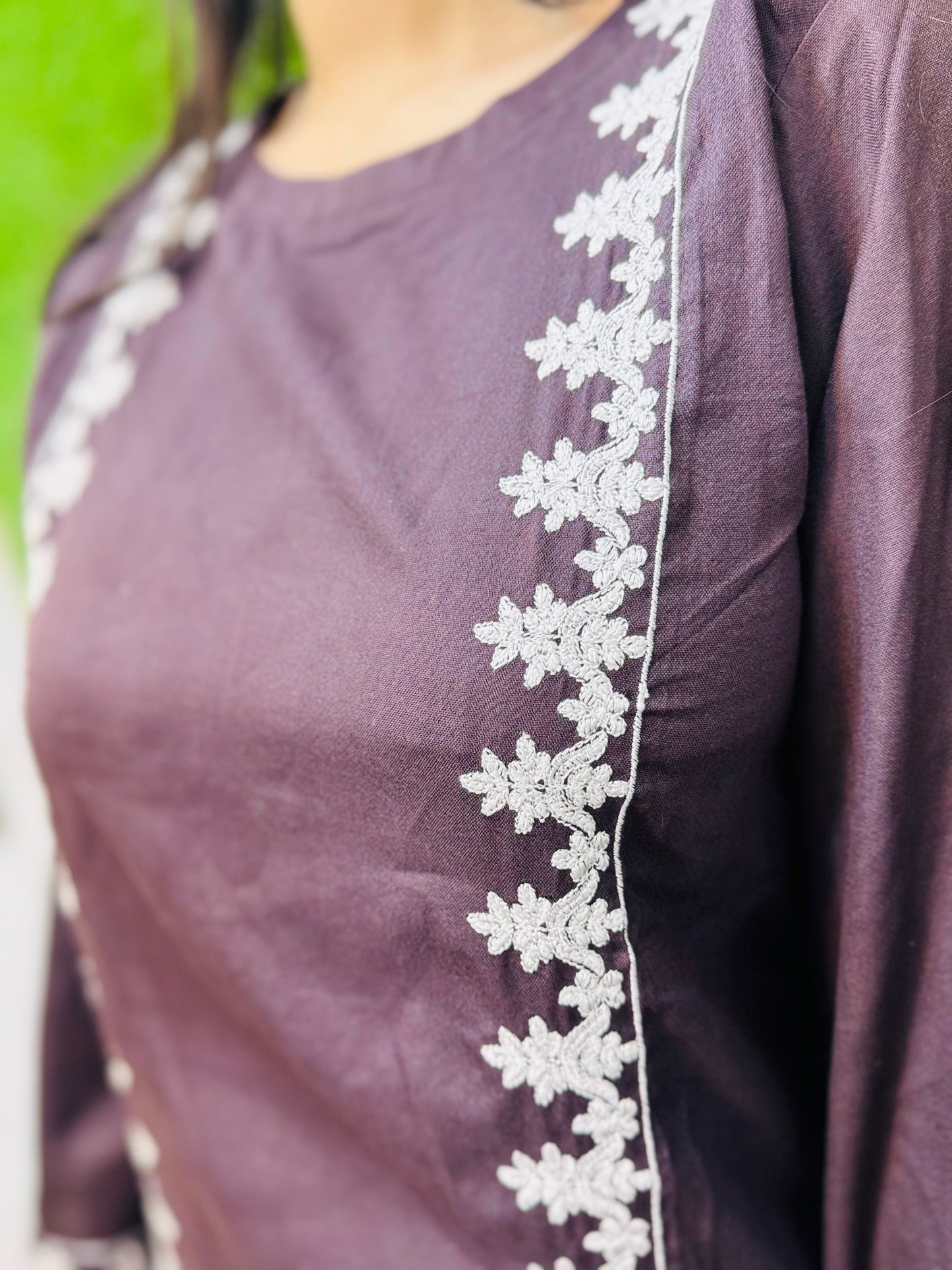 Minaar Embroidered stitched 2pcs dhanak Marina (Black)