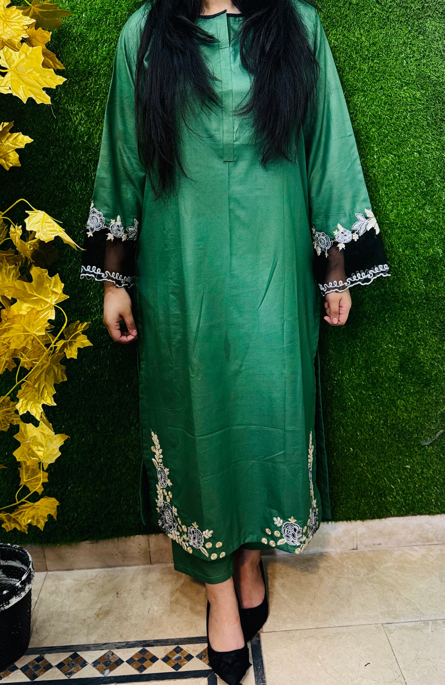 Minaar Embroidered stitched 2pcs dhanak Marina (Green)