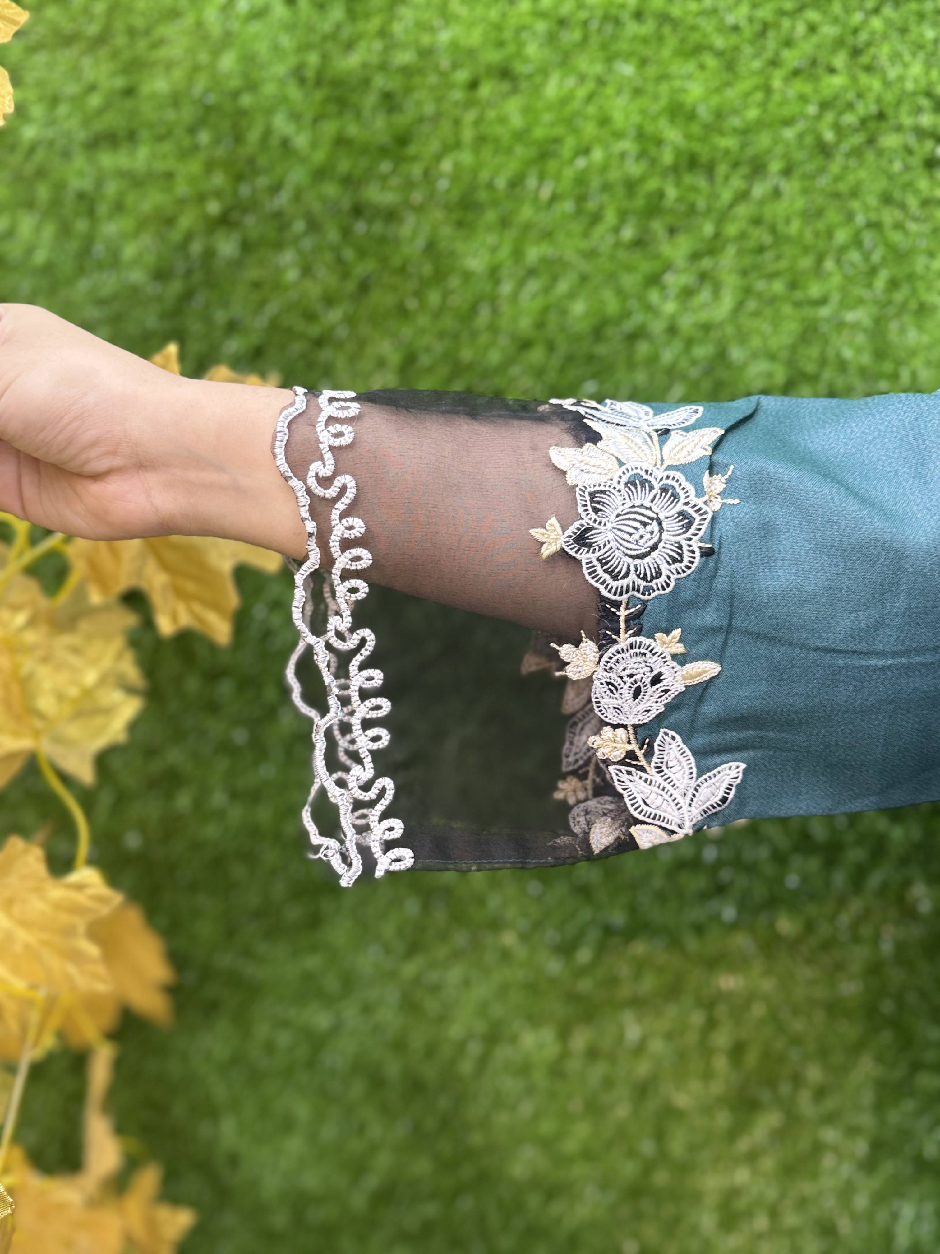 Minaar Embroidered stitched 2pcs dhanak Marina (Green 1)