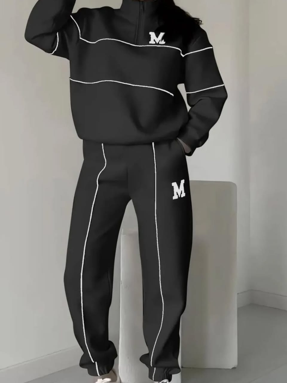 Italian half zip pullover tracksuit (Black)